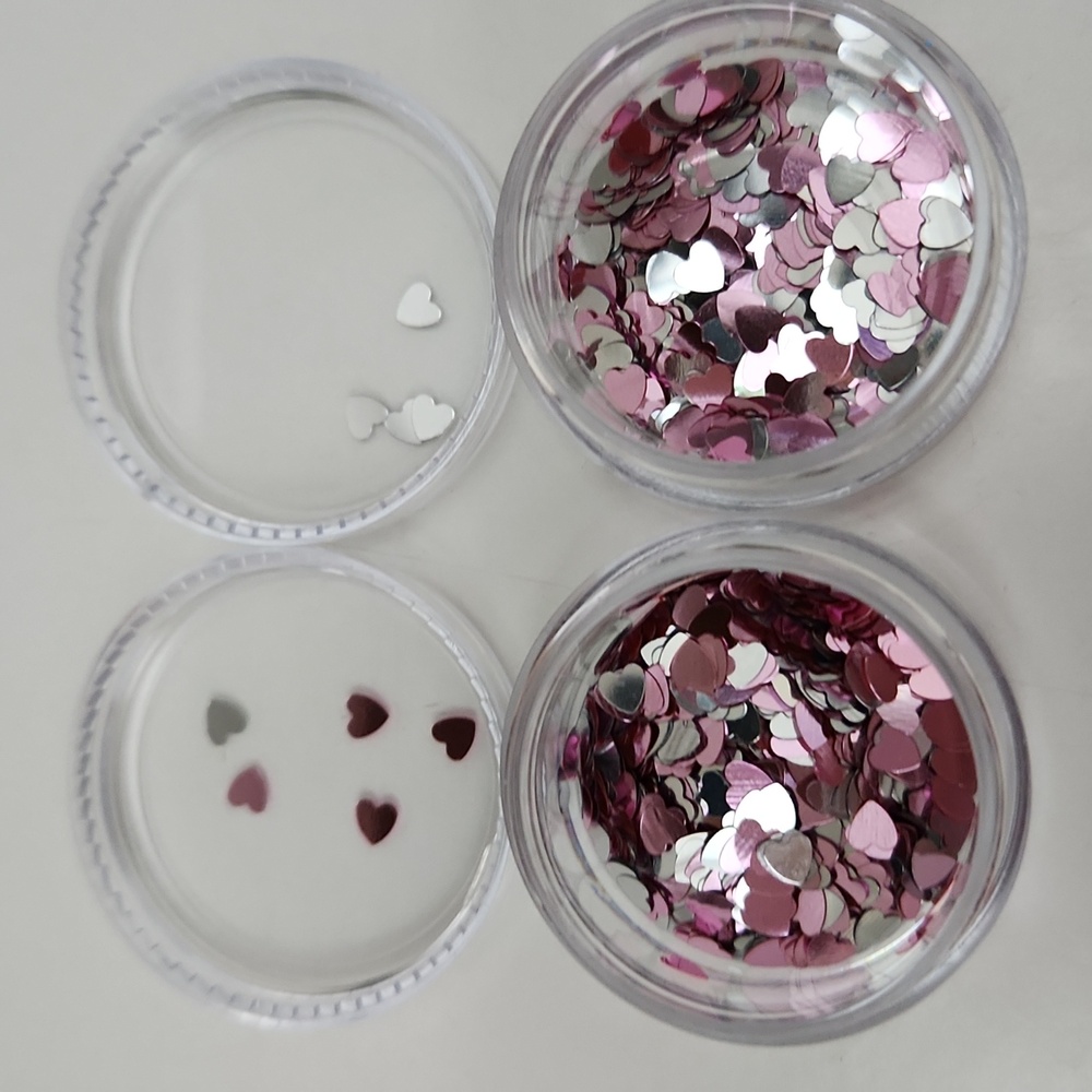 New Jars Of Heart Shaped Glitters - Picture 2 of 3